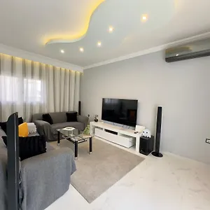 Διαμέρισμα Zillion - Modern & Lux In Kalamaria By Tt, Θεσσαλονίκη